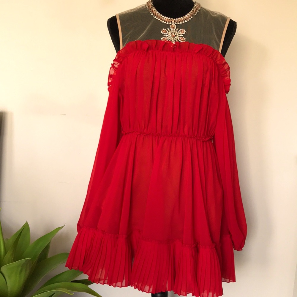 Giambattista  Valli x h&m cold shoulder dr…